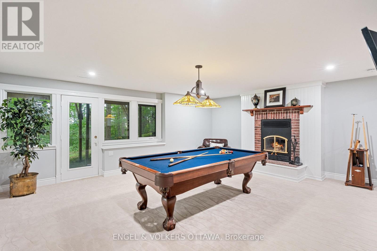 1412 Houston Crescent, Ottawa, Ontario  K2W 1B6 - Photo 35 - X12289230