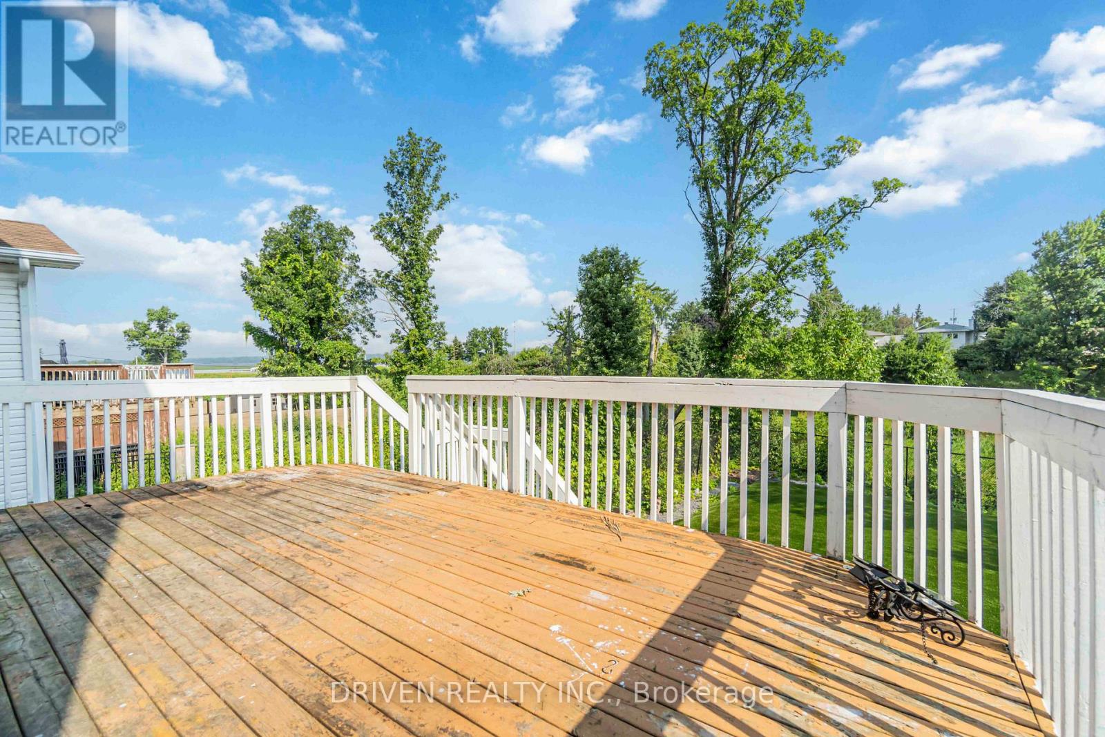 2207 Cecile Crescent, Clarence-Rockland, Ontario  K4K 1S4 - Photo 16 - X12289261
