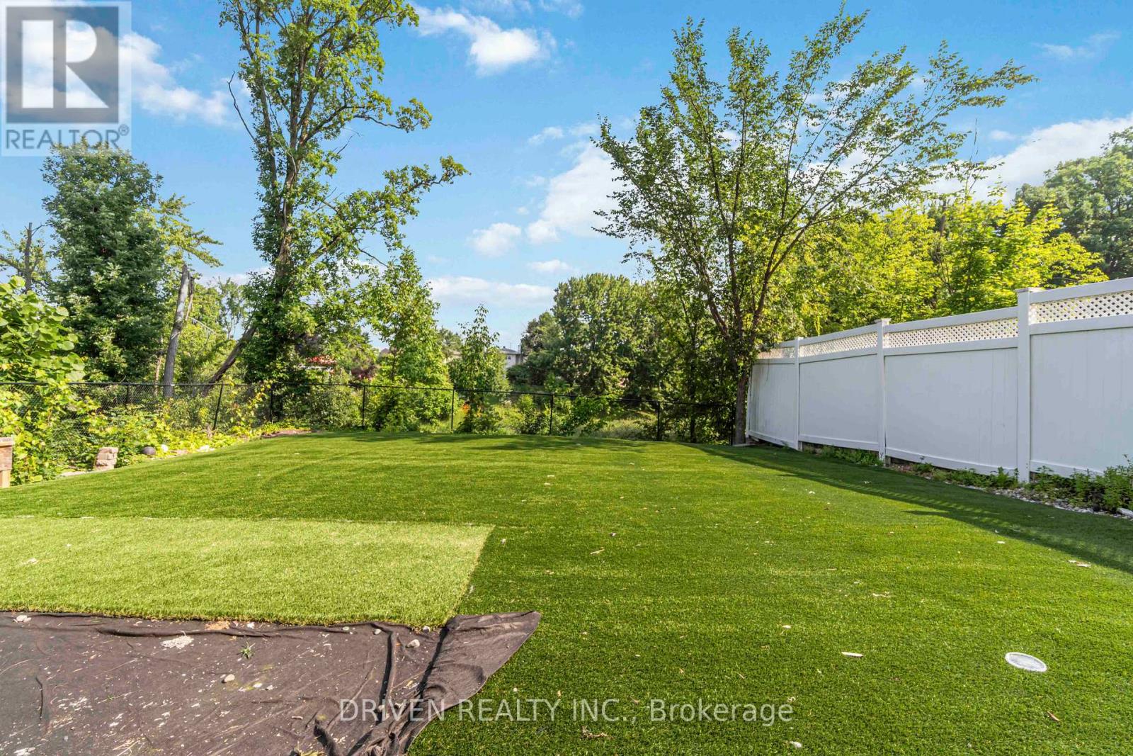 2207 Cecile Crescent, Clarence-Rockland, Ontario  K4K 1S4 - Photo 20 - X12289261