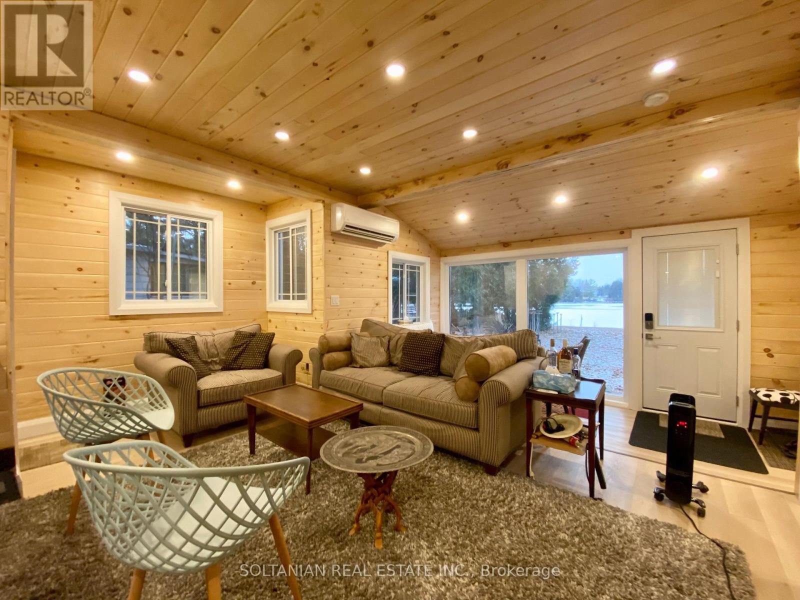 29 Paradise Road, Kawartha Lakes (Carden), Ontario  K0M 1B0 - Photo 3 - X12226686