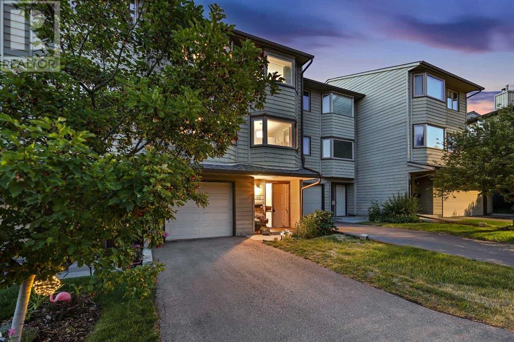 Property at 143 Glamis Terrace SW image 2