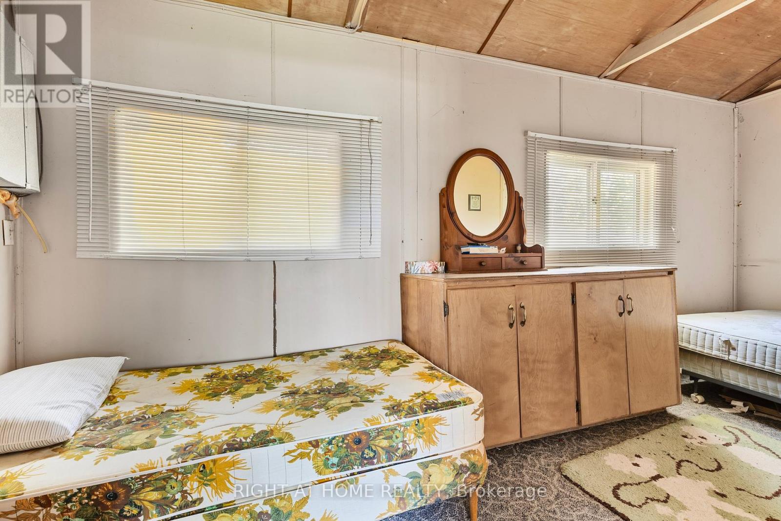 194 Mcguire Beach Road, Kawartha Lakes (Carden), Ontario  K0M 2B0 - Photo 14 - X12289121
