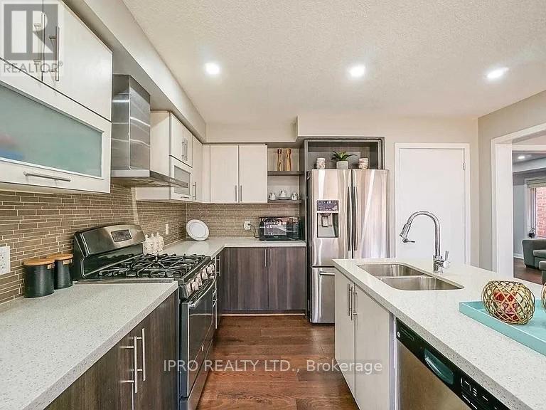 Property at 88 WEST GLEN AVENUE image 2