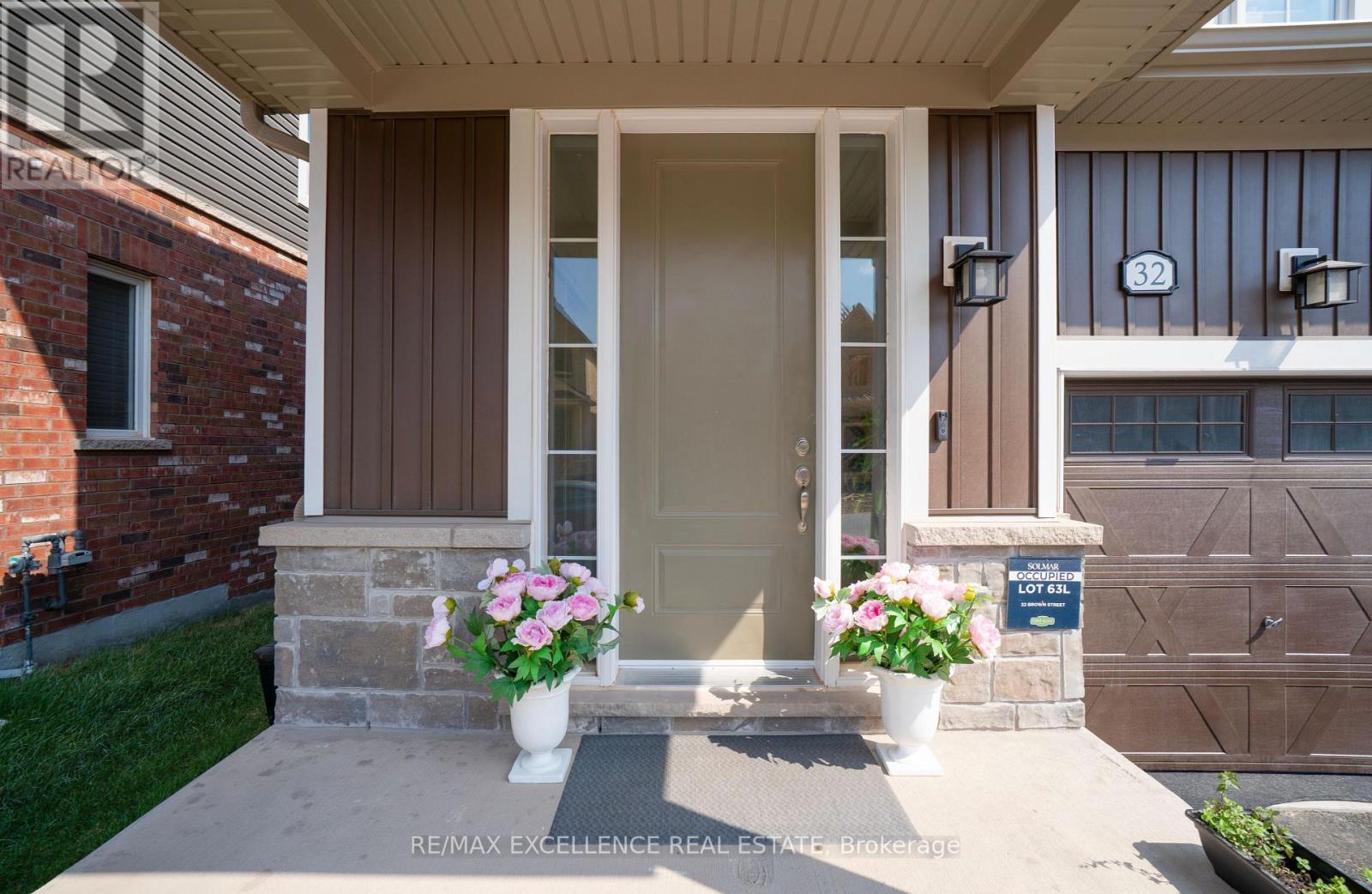 32 Brown Street, Erin, Ontario  N0B 1T0 - Photo 2 - X12289207