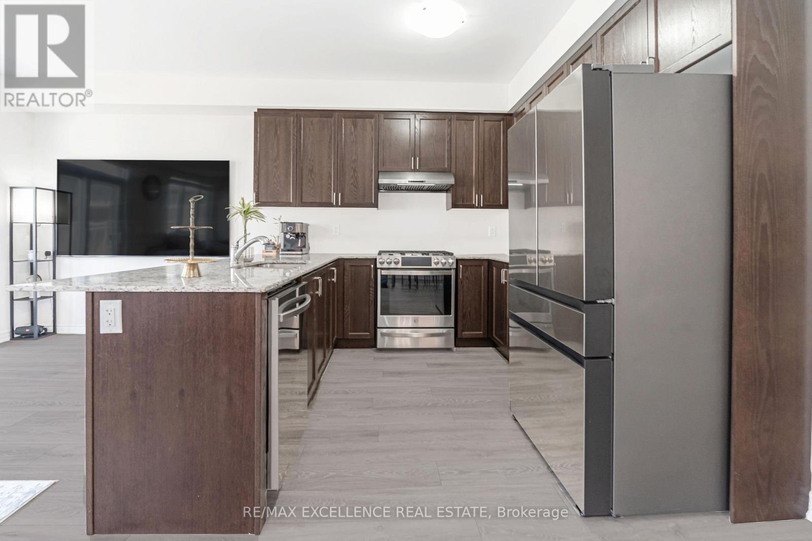 32 Brown Street, Erin, Ontario  N0B 1T0 - Photo 7 - X12289207