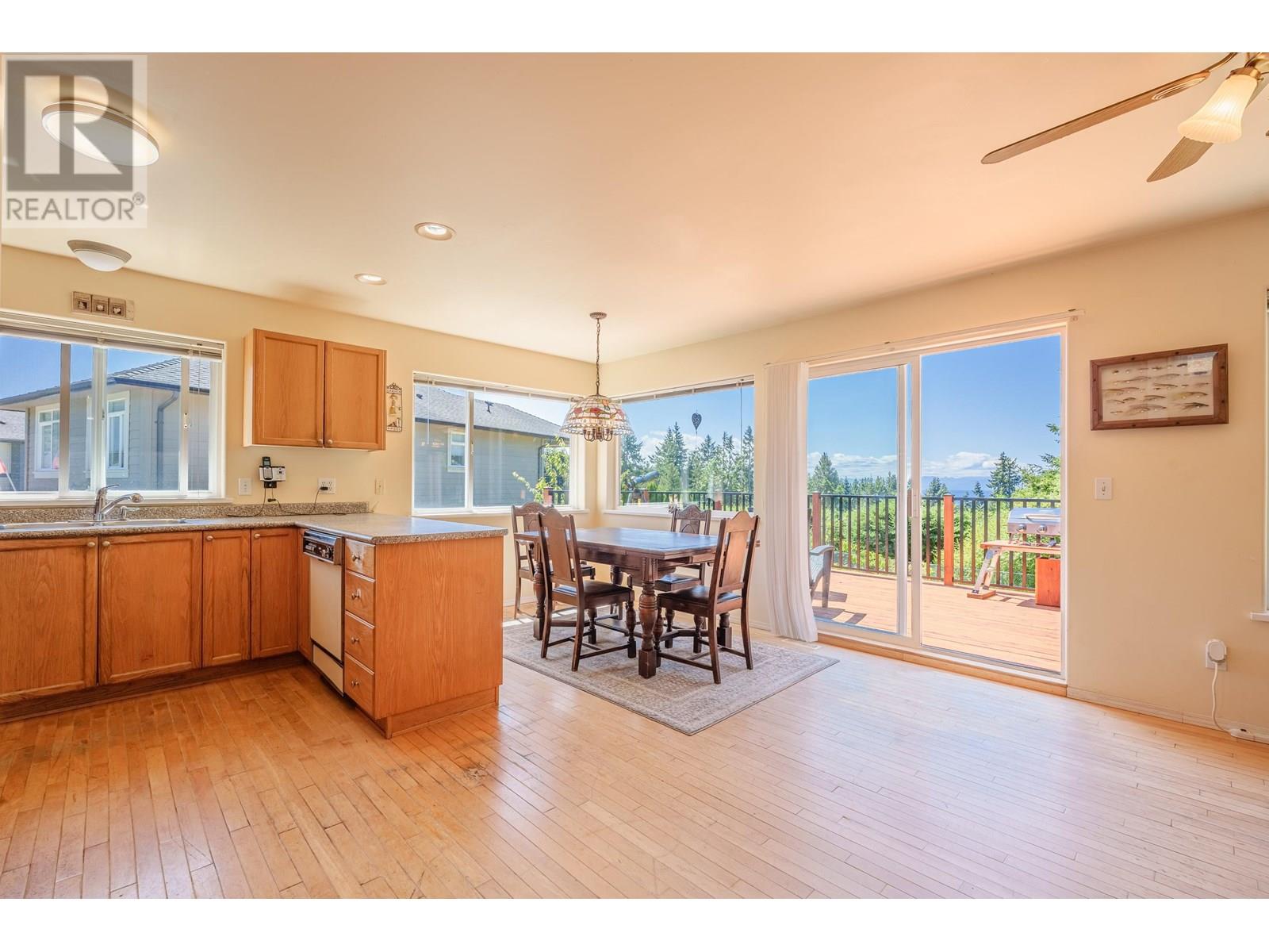 Property at 4733 TAMARACK PLACE image 4