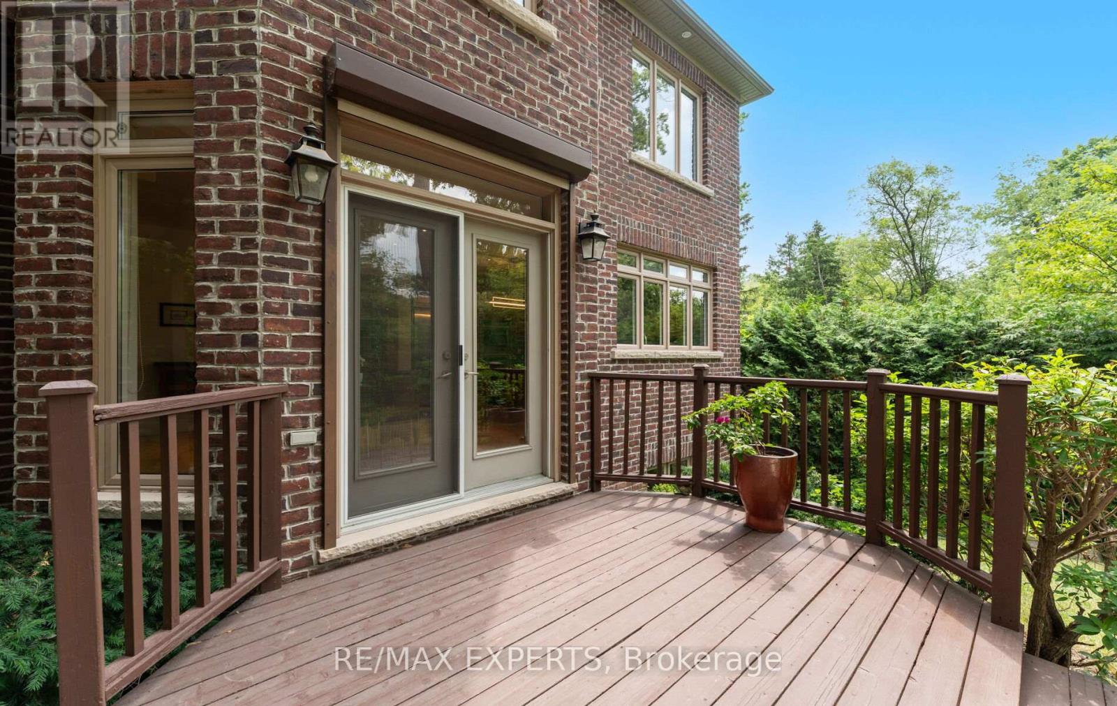 120 Riverside Drive, Vaughan, Ontario  L4L 2L3 - Photo 39 - N12288575