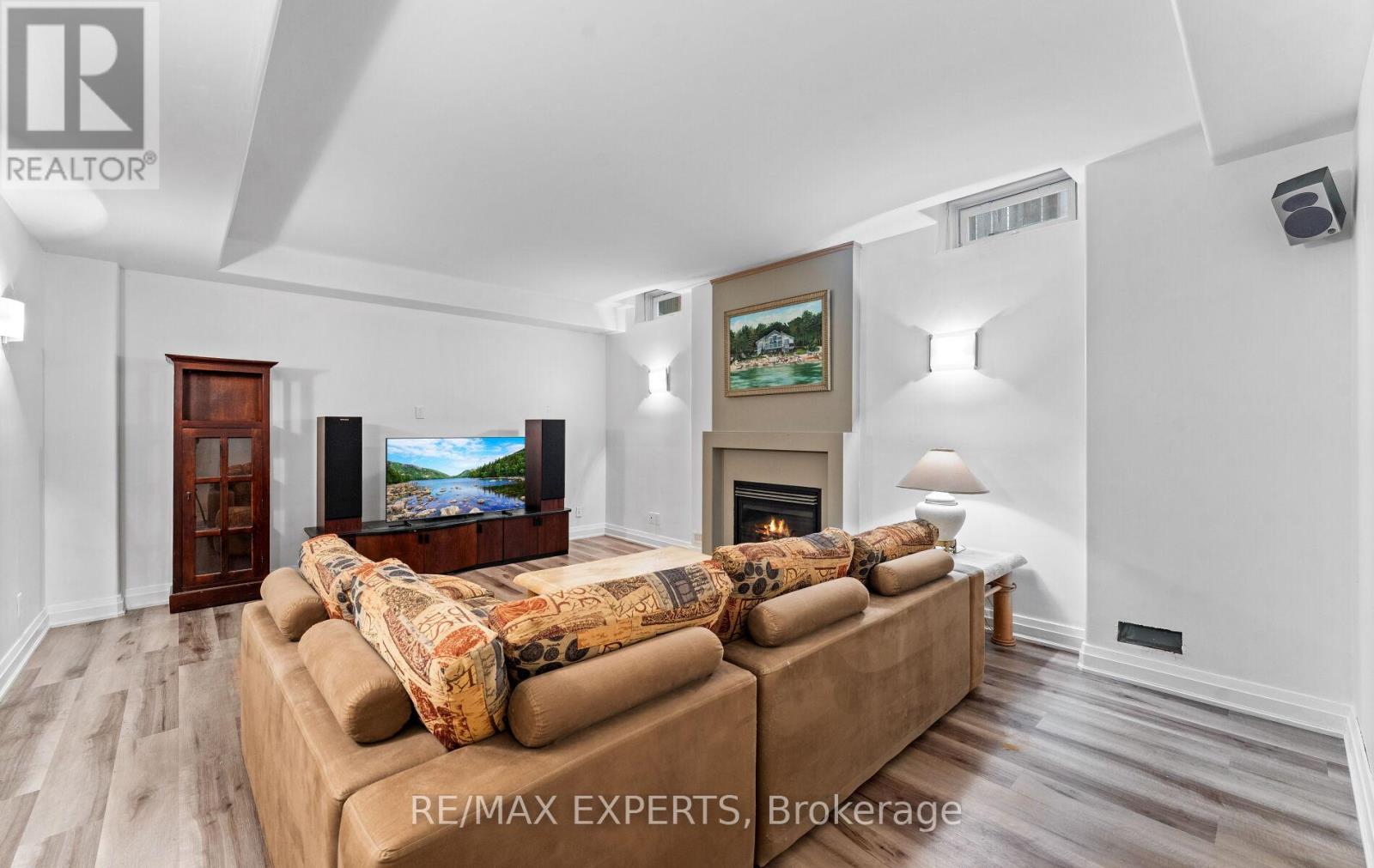 120 Riverside Drive, Vaughan, Ontario  L4L 2L3 - Photo 37 - N12288575