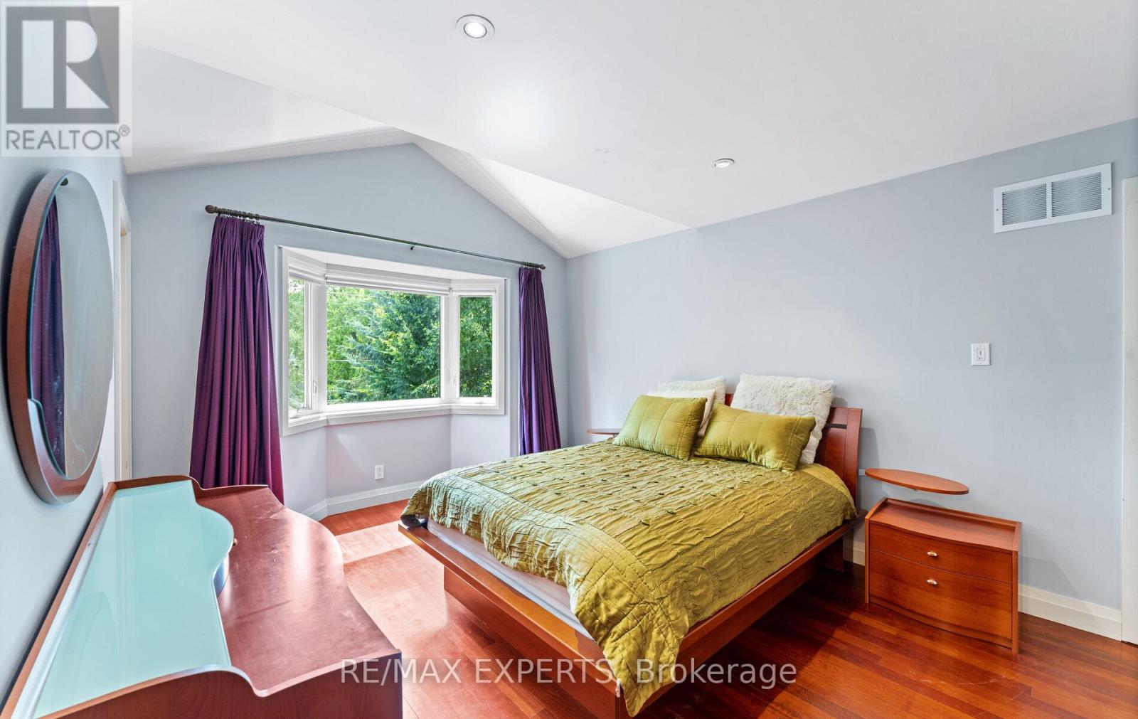 120 Riverside Drive, Vaughan, Ontario  L4L 2L3 - Photo 30 - N12288575