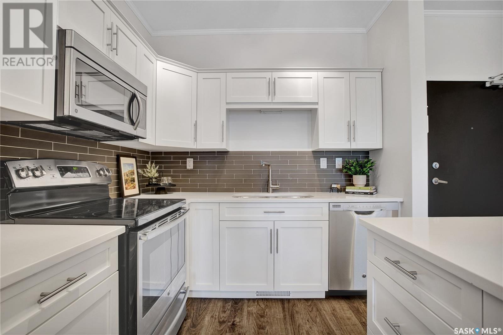Property at 107 545 Hassard CLOSE image 5