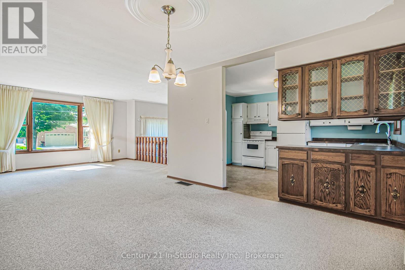 3 Gladstone Street, Huron-Kinloss, Ontario  N0G 2R0 - Photo 13 - X12289375