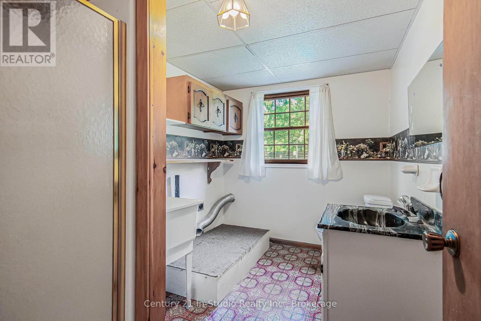 3 Gladstone Street, Huron-Kinloss, Ontario  N0G 2R0 - Photo 31 - X12289375