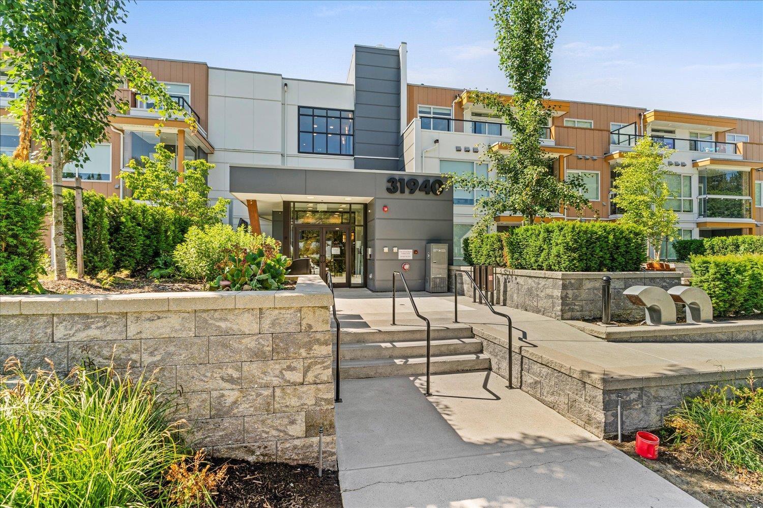 216 31940 Raven Avenue, Mission, British Columbia  V2V 0L1 - Photo 2 - R3027396