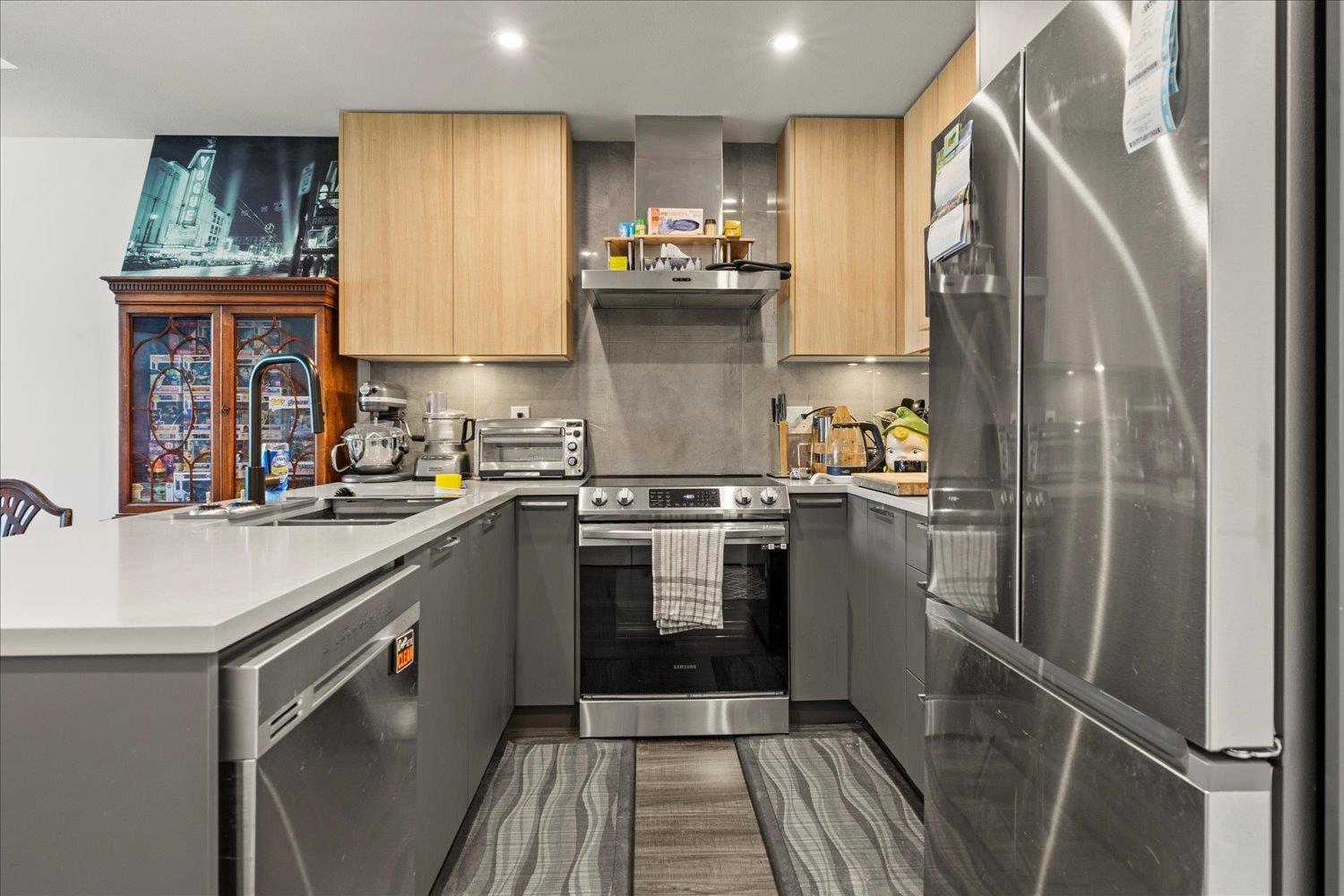 216 31940 Raven Avenue, Mission, British Columbia  V2V 0L1 - Photo 3 - R3027396