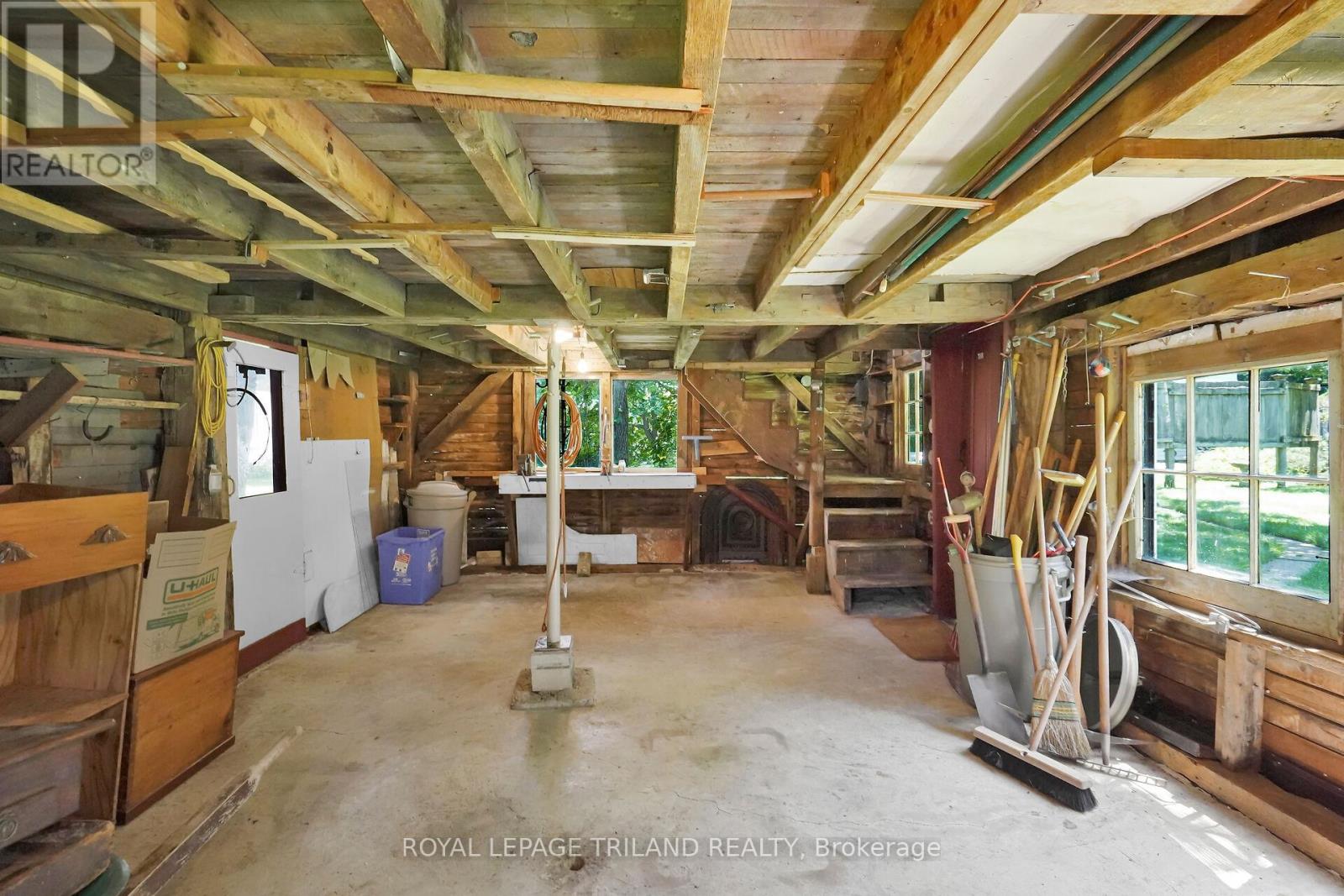 249 Halls Mill Road, London South, Ontario  N6K 2L3 - Photo 38 - X12289381