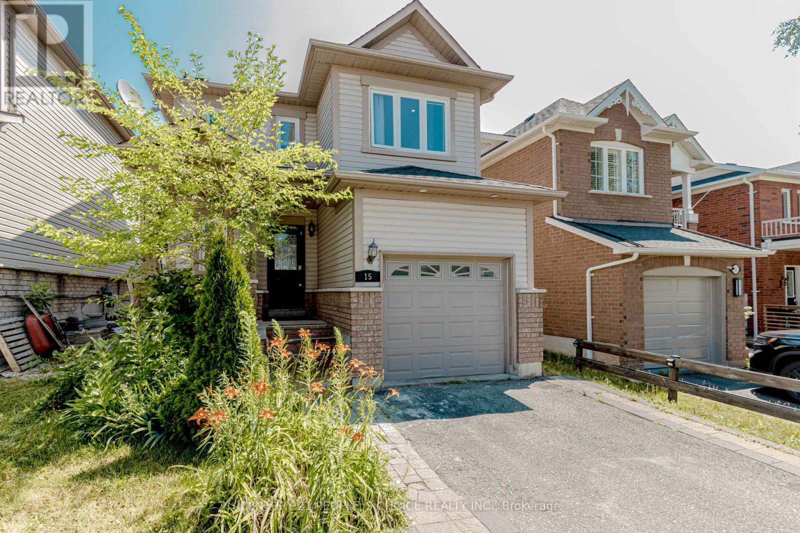 Property at 15 CANDLEBROOK DRIVE image 2