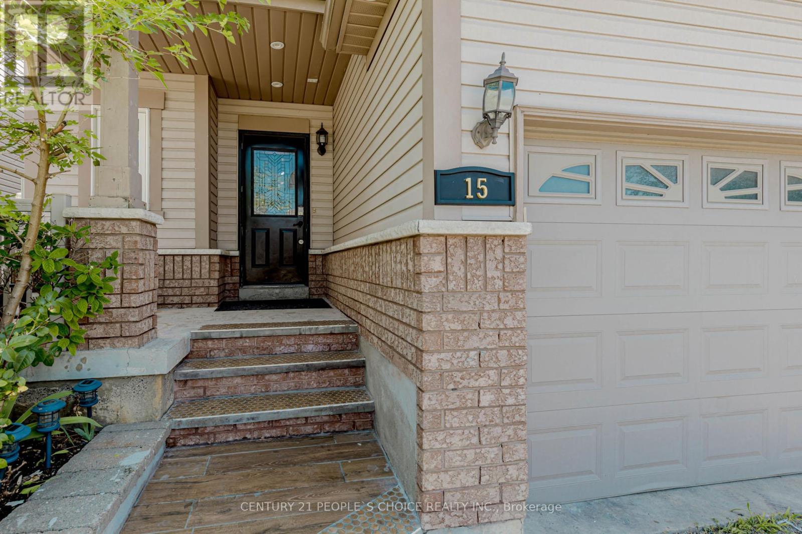Property at 15 CANDLEBROOK DRIVE image 3