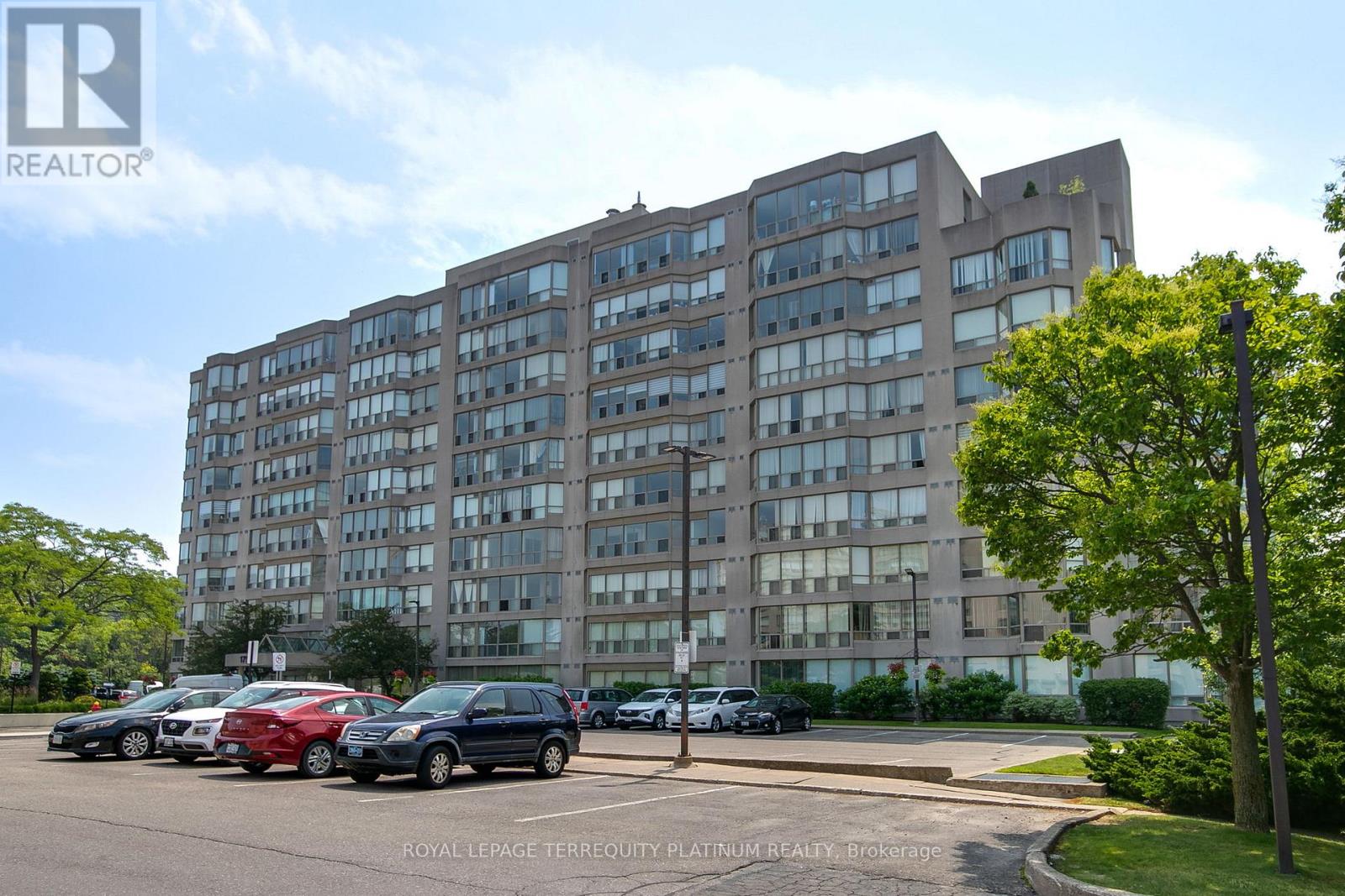 Property at 413 - 175 CEDAR AVENUE image 2