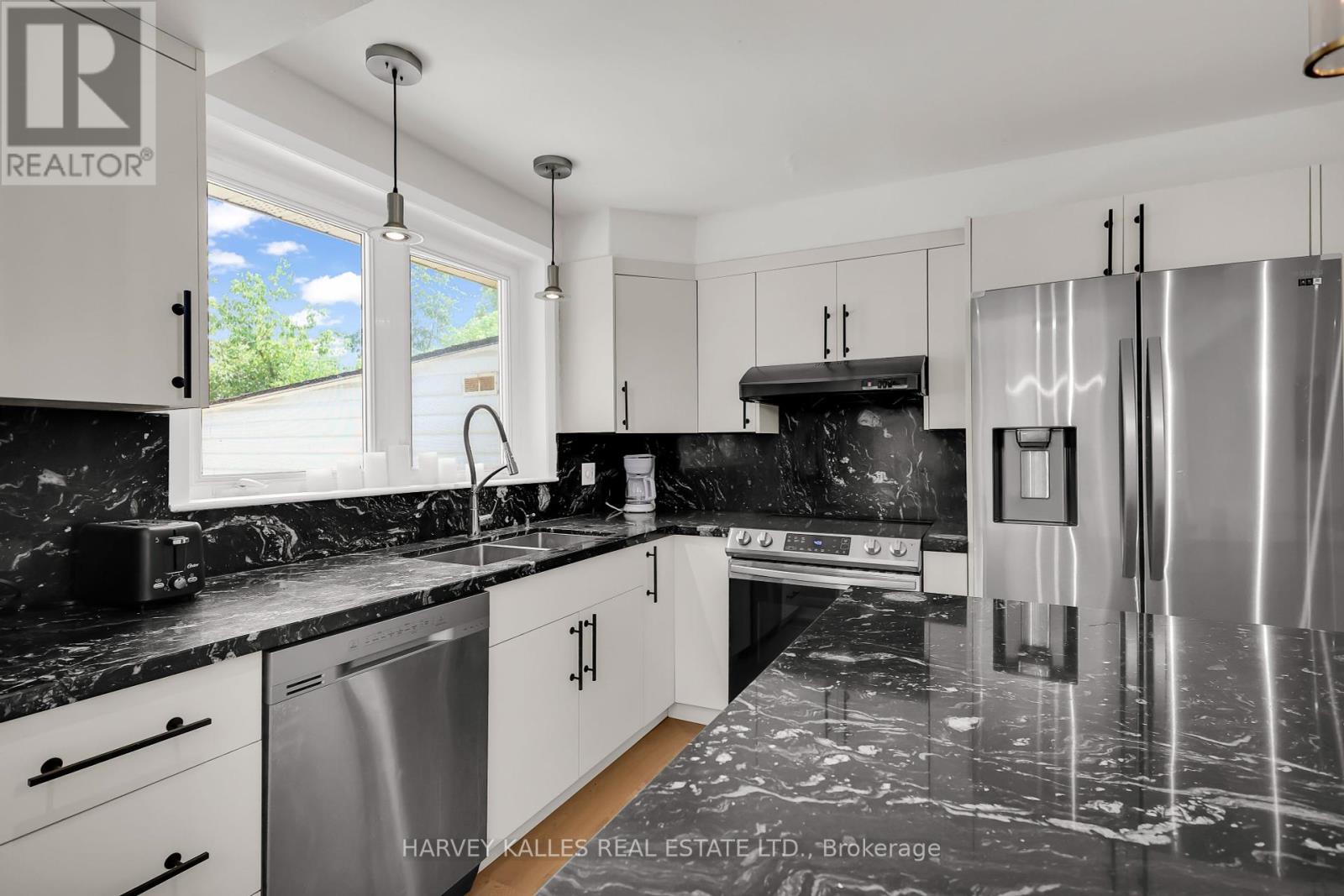 16 Wedgeport Place, Toronto, Ontario  M2N 4B4 - Photo 18 - C12289332