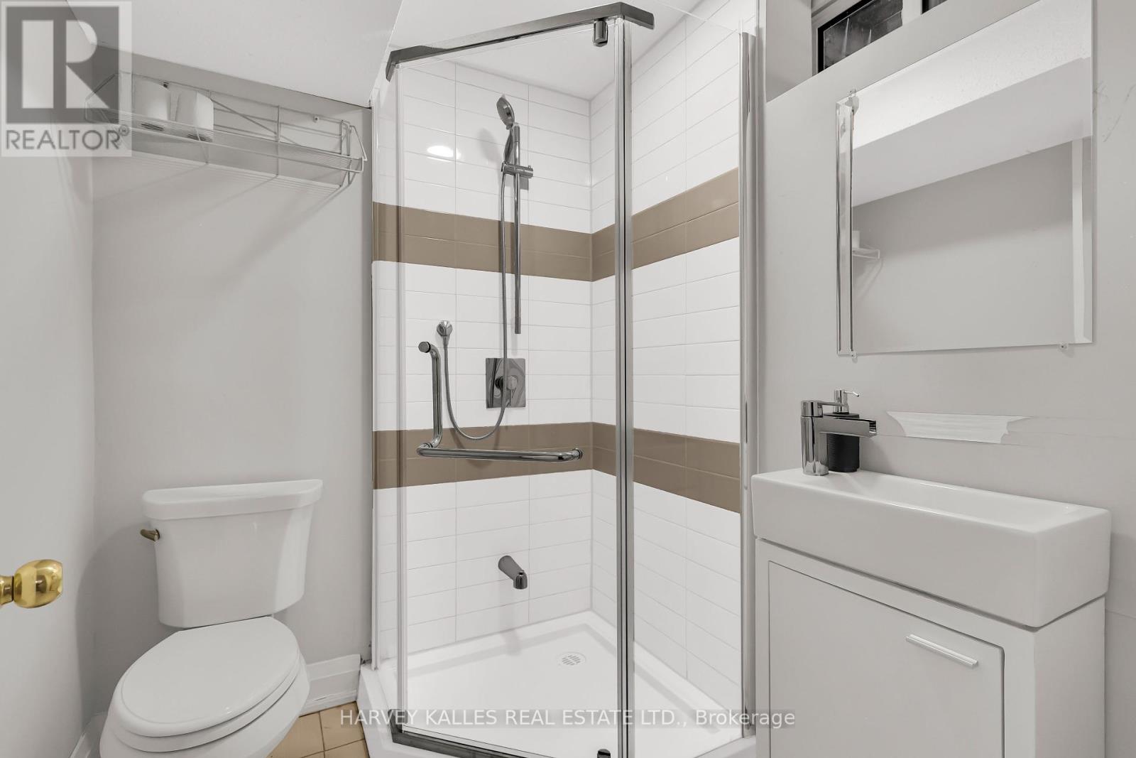 16 Wedgeport Place, Toronto, Ontario  M2N 4B4 - Photo 41 - C12289332