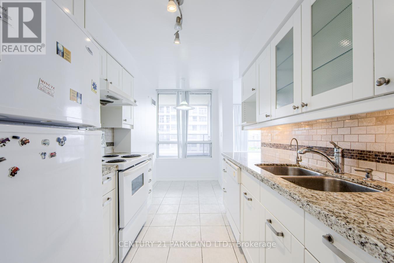 1701 - 8 Rean Drive, Toronto, Ontario  M2K 1H1 - Photo 10 - C12289384