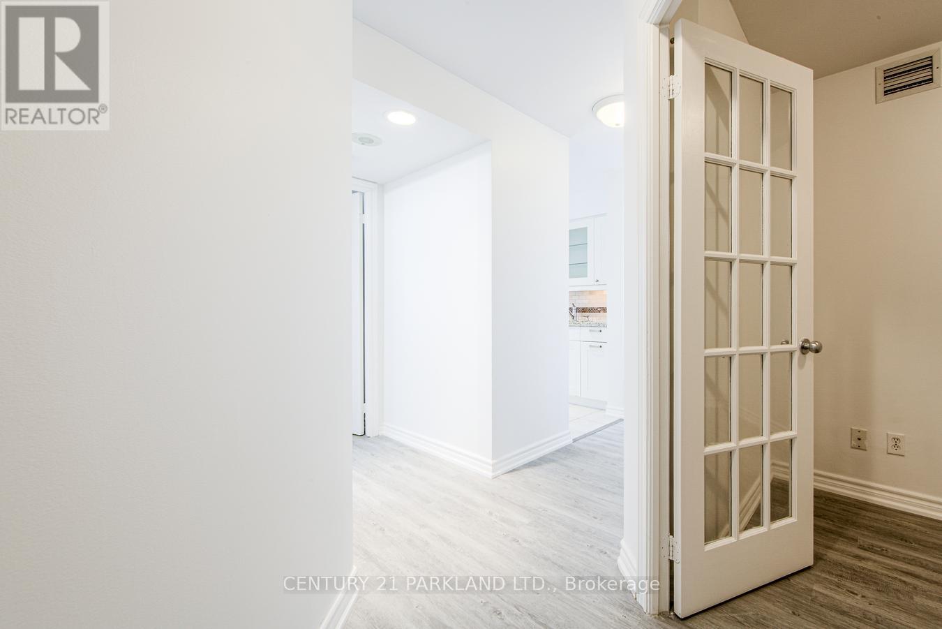 1701 - 8 Rean Drive, Toronto, Ontario  M2K 1H1 - Photo 8 - C12289384