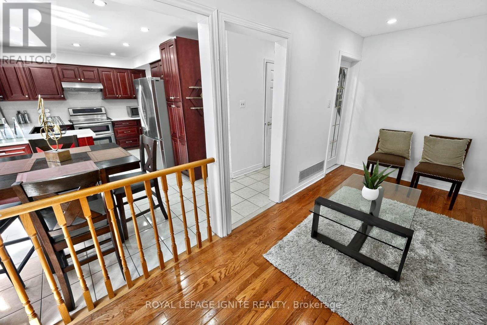120 Littles Road, Toronto, Ontario  M1B 5G7 - Photo 12 - E12289382