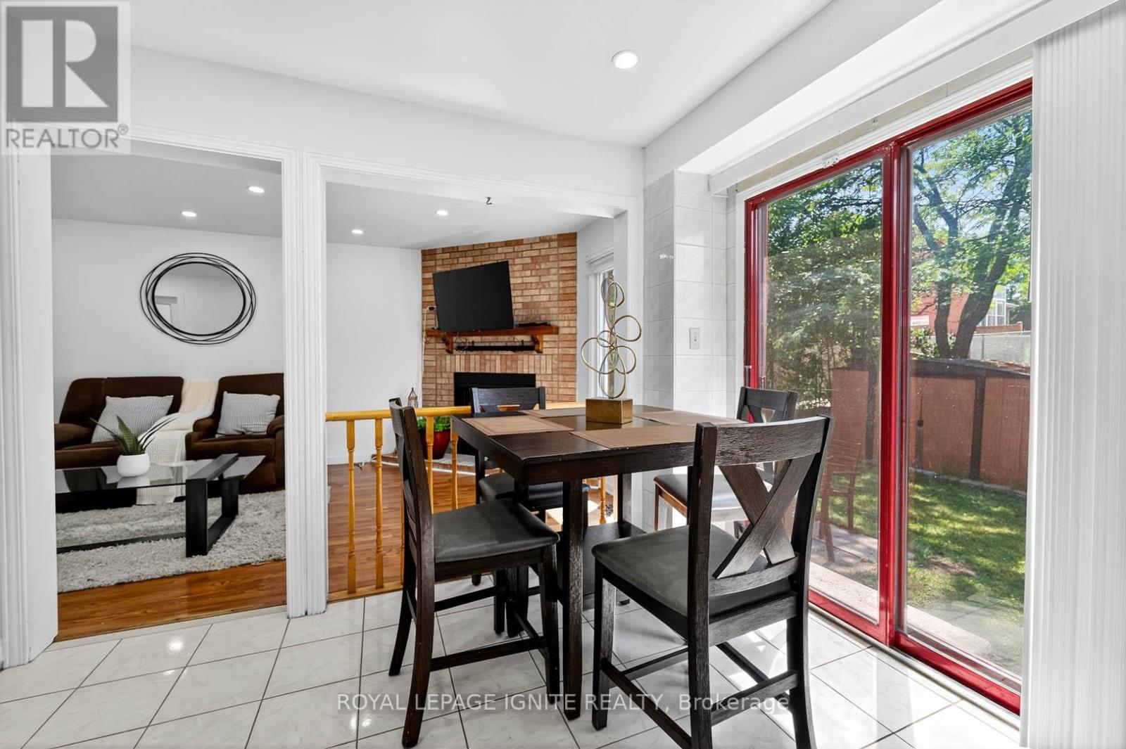 120 Littles Road, Toronto, Ontario  M1B 5G7 - Photo 15 - E12289382