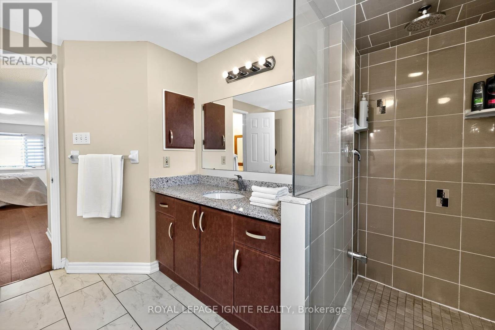 120 Littles Road, Toronto, Ontario  M1B 5G7 - Photo 27 - E12289382