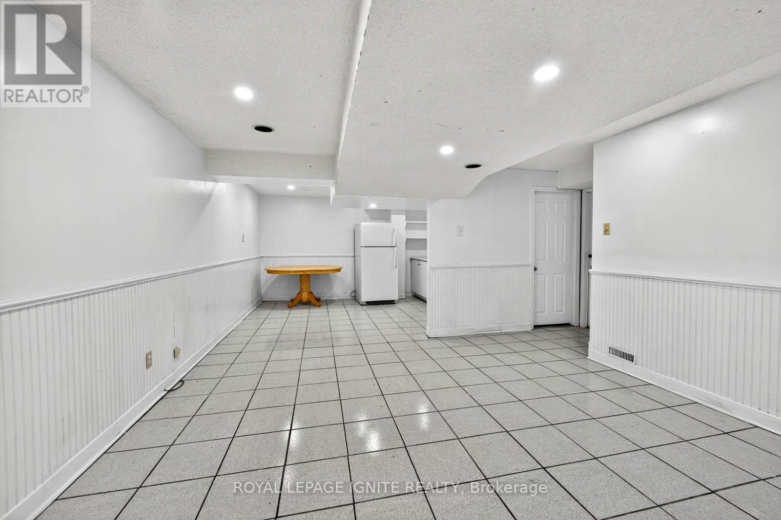 120 Littles Road, Toronto, Ontario  M1B 5G7 - Photo 38 - E12289382