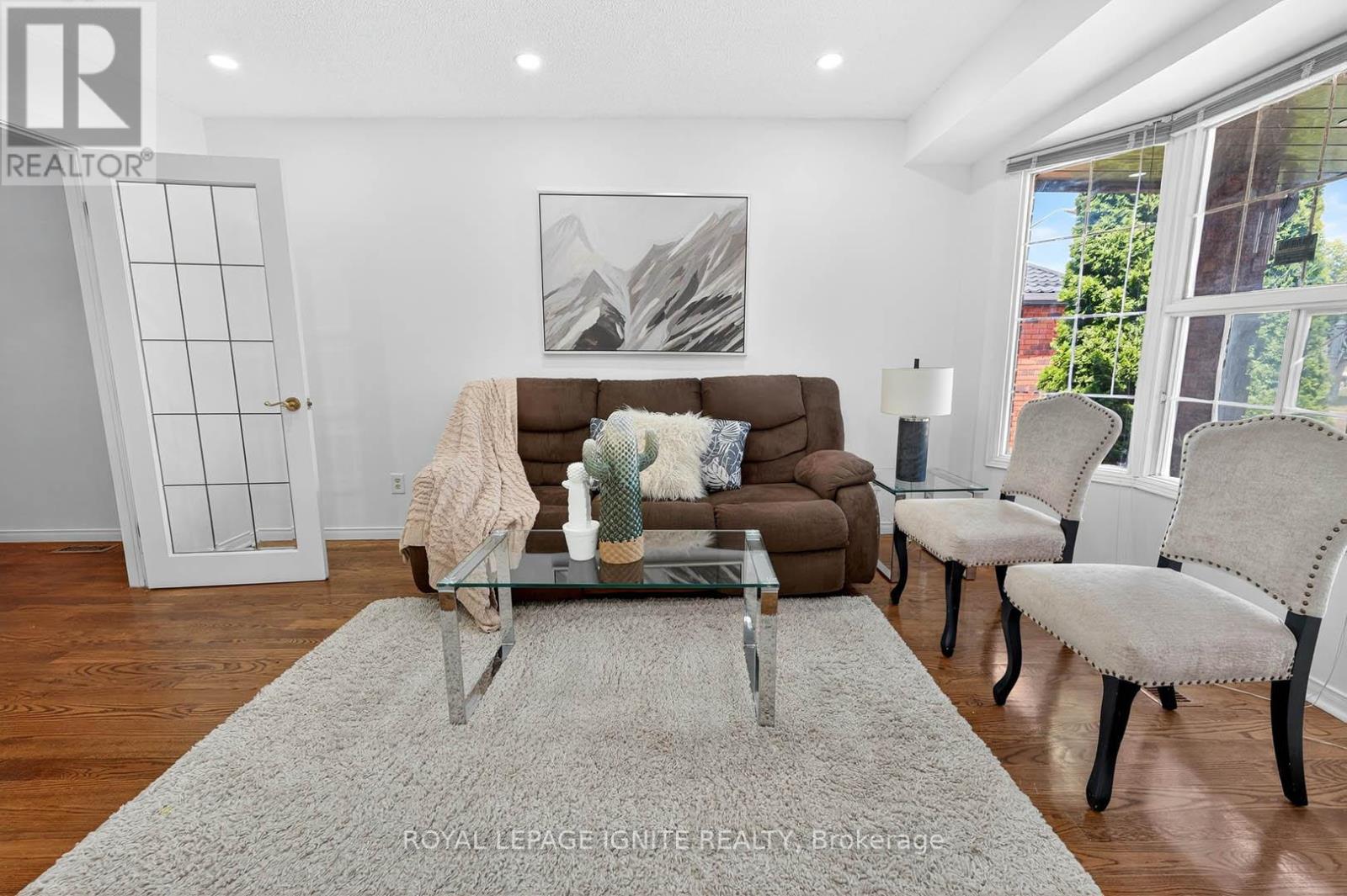 120 Littles Road, Toronto, Ontario  M1B 5G7 - Photo 6 - E12289382