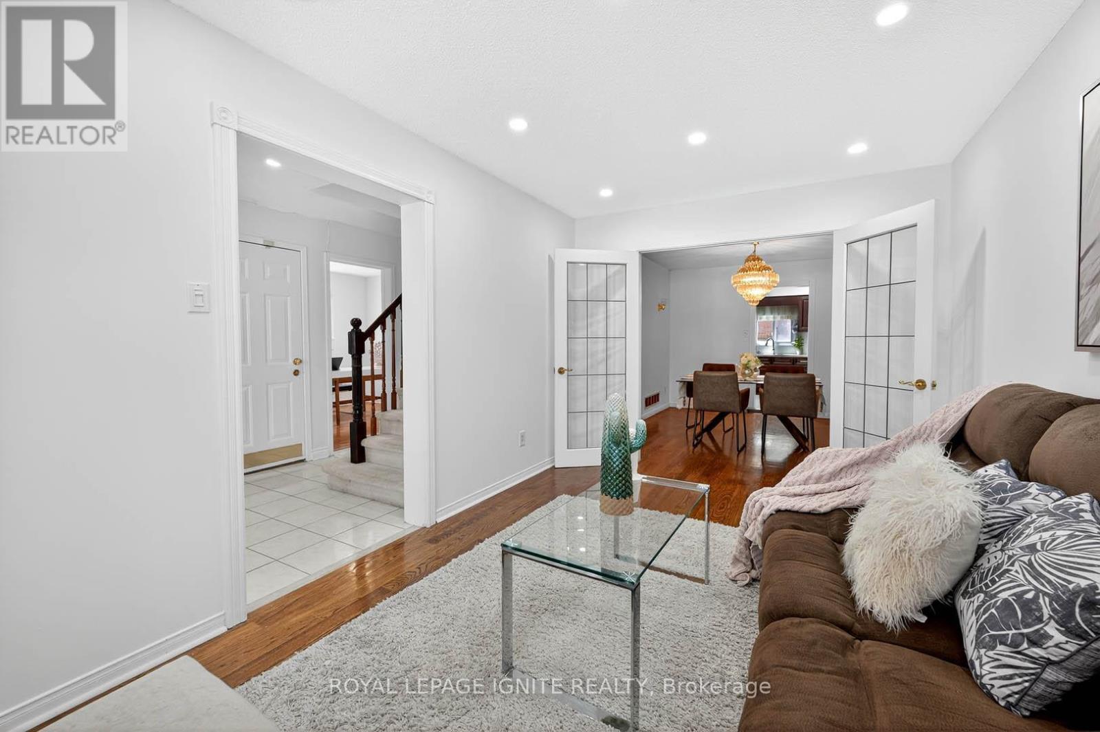120 Littles Road, Toronto, Ontario  M1B 5G7 - Photo 8 - E12289382