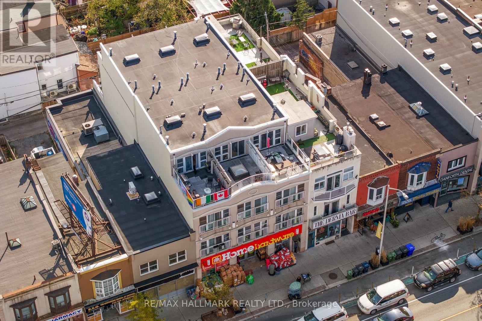 2151 DANFORTH AVENUE, Toronto, Ontario