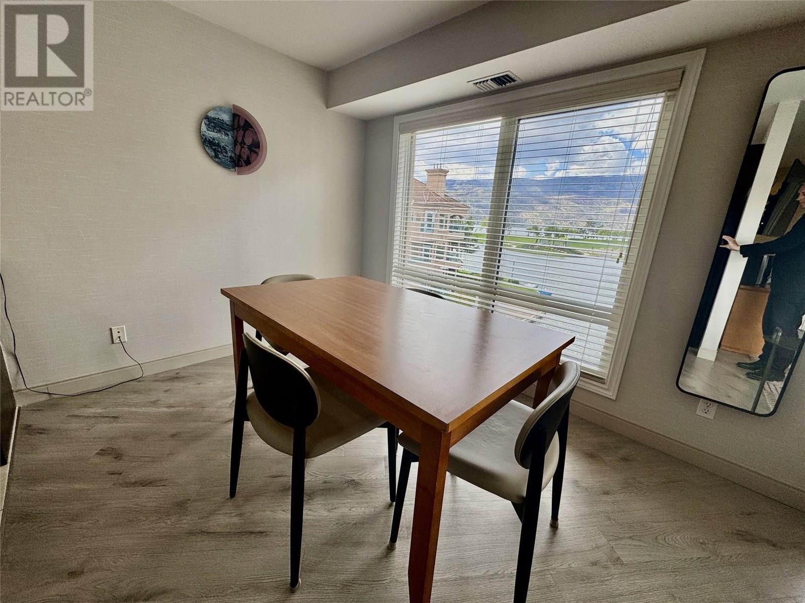 1320 Water Street Unit# 321 Kelowna Photo 3