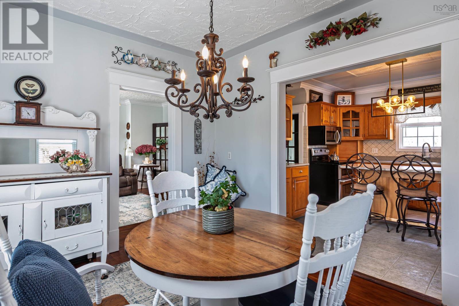 74 Kitchener Street, Stewiacke, Nova Scotia  B0N 2J0 - Photo 5 - 202511213