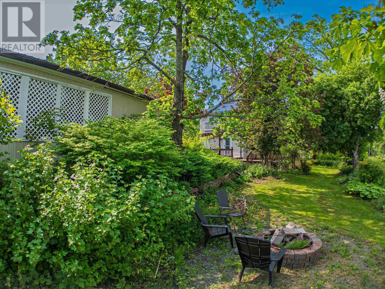 74 Kitchener Street, Stewiacke, Nova Scotia  B0N 2J0 - Photo 9 - 202511213