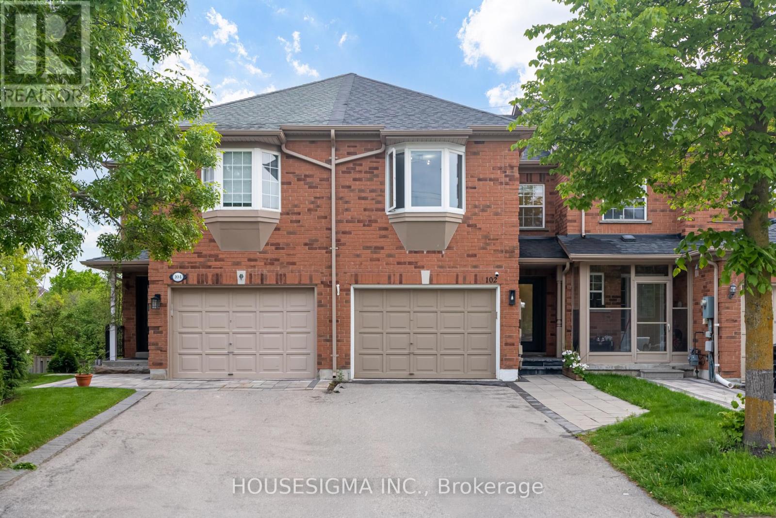 Property at 102 MILLOY PLACE image 3