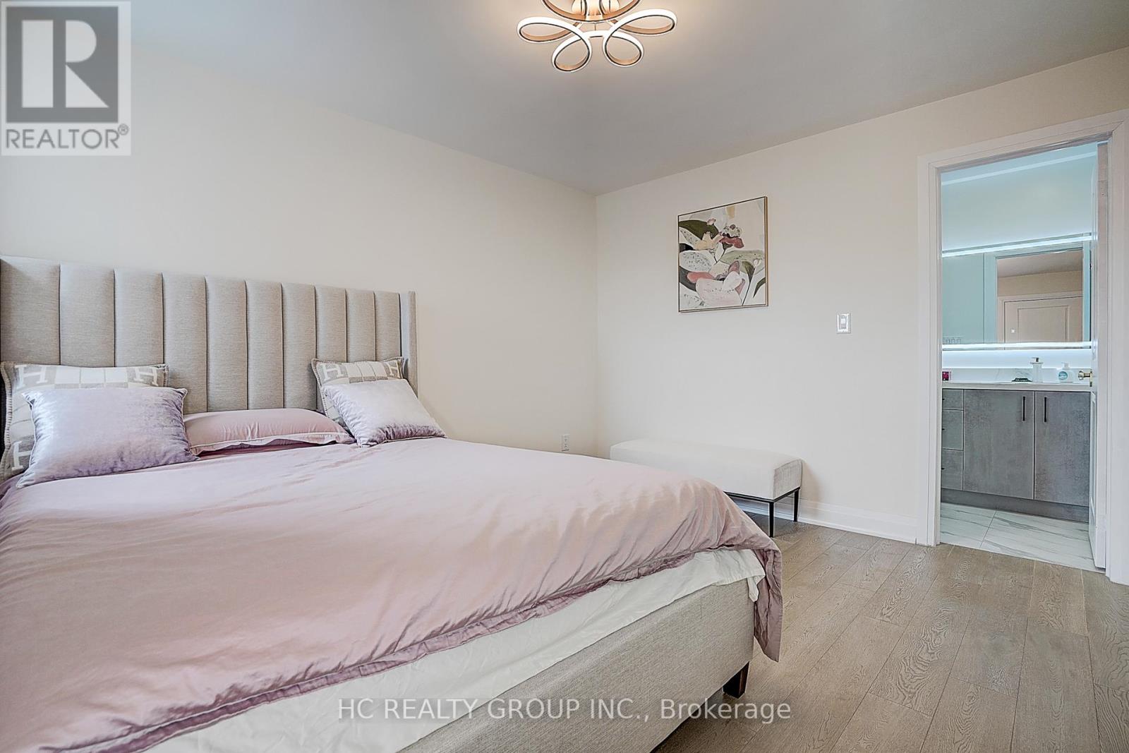 116 Westhampton Drive, Vaughan, Ontario  L4J 7J6 - Photo 35 - N12289404