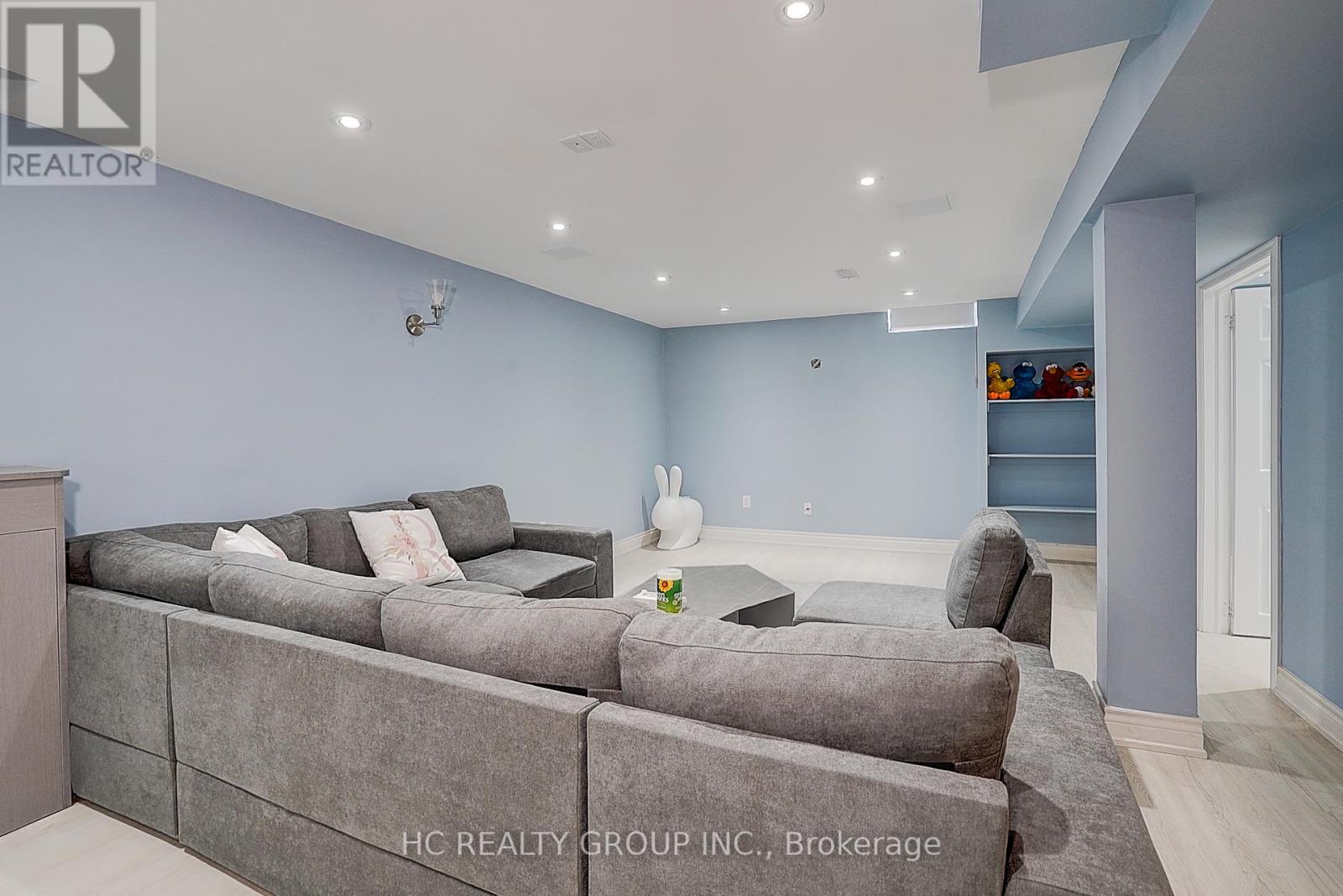 116 Westhampton Drive, Vaughan, Ontario  L4J 7J6 - Photo 42 - N12289404