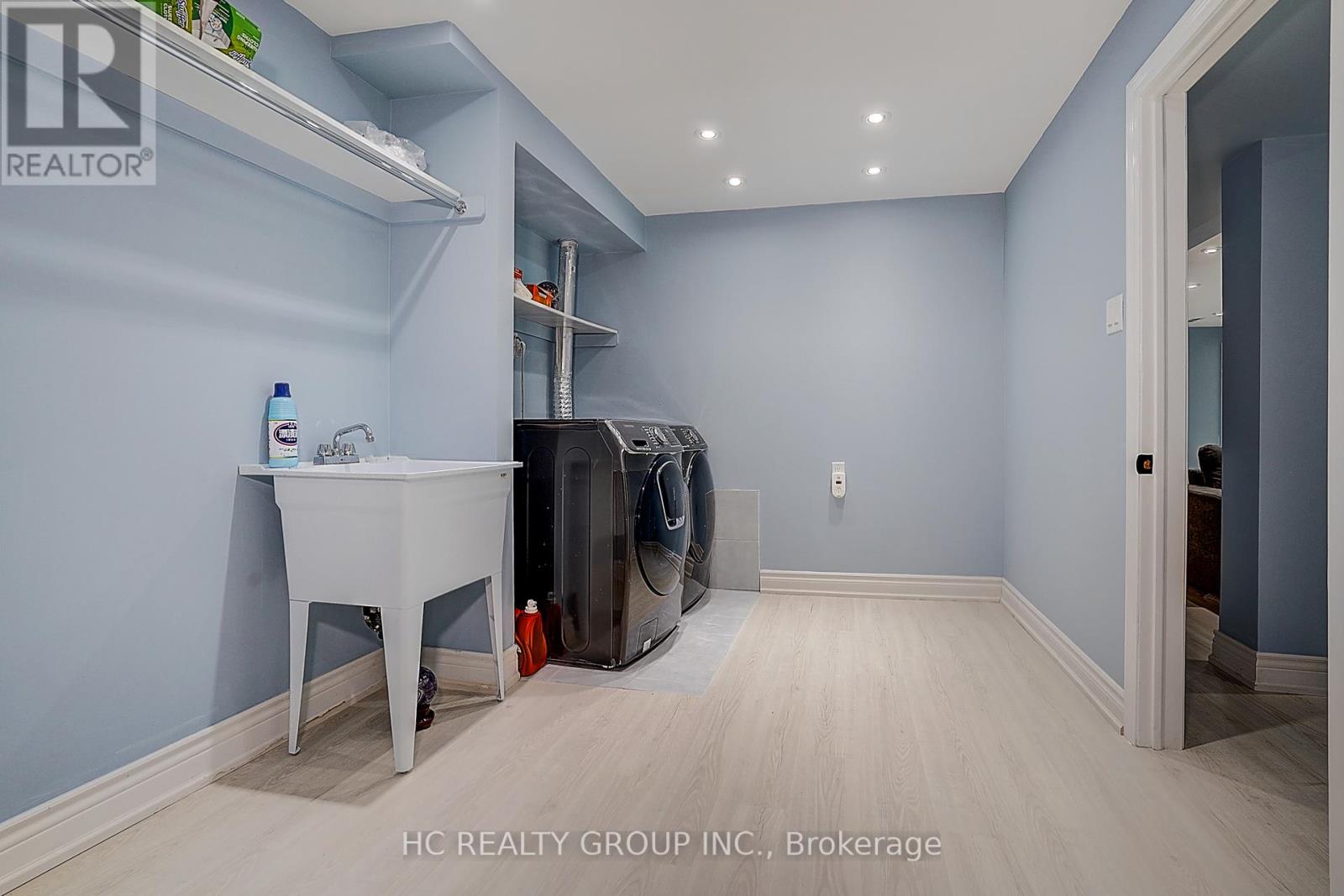 116 Westhampton Drive, Vaughan, Ontario  L4J 7J6 - Photo 44 - N12289404
