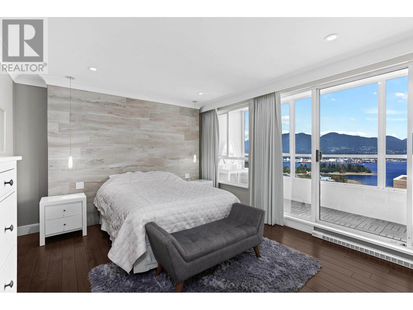 Listing Picture 31 of 38 : 3101 717 JERVIS STREET, Vancouver / 溫哥華 - 魯藝地產 Yvonne Lu Group - MLS Medallion Club Member