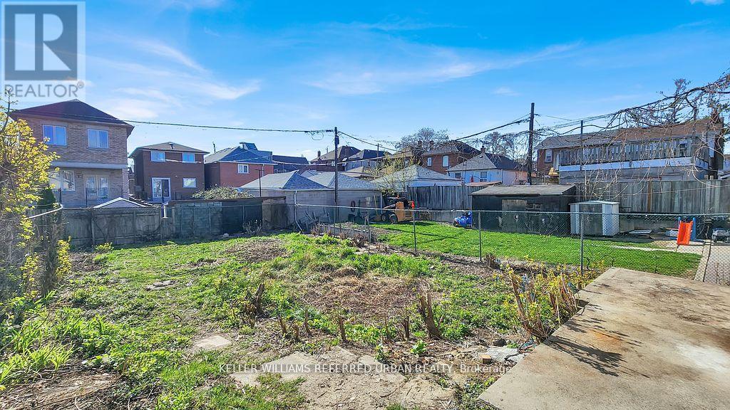 Property at 66 KANE AVENUE image 3