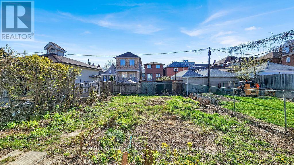 Property at 66 KANE AVENUE image 4
