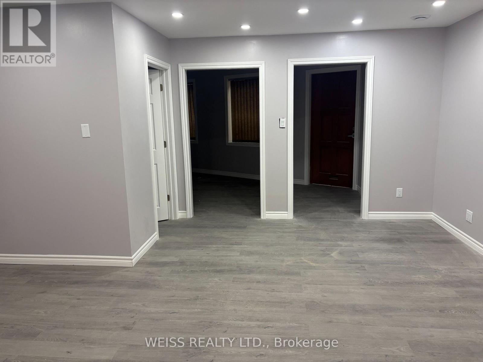 2 - 32 Goodmark Place, Toronto, Ontario  M9W 6J4 - Photo 5 - W12289346