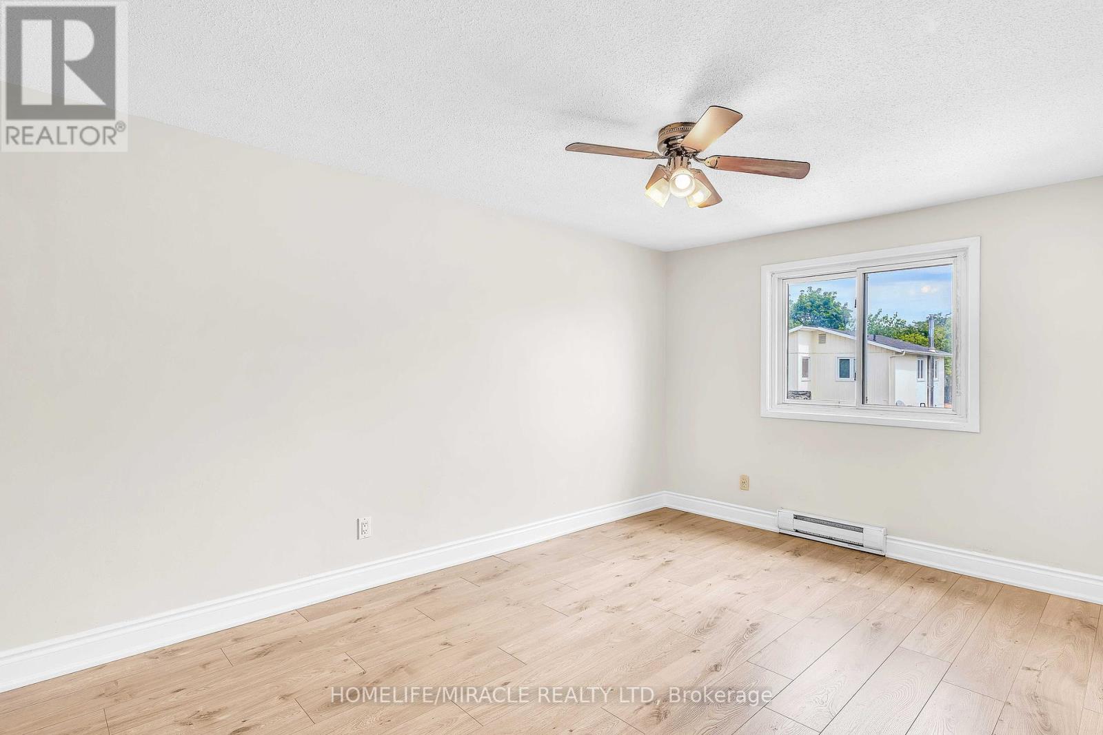 14 Greenbush Court, Brampton, Ontario  L6S 2K2 - Photo 22 - W12289358