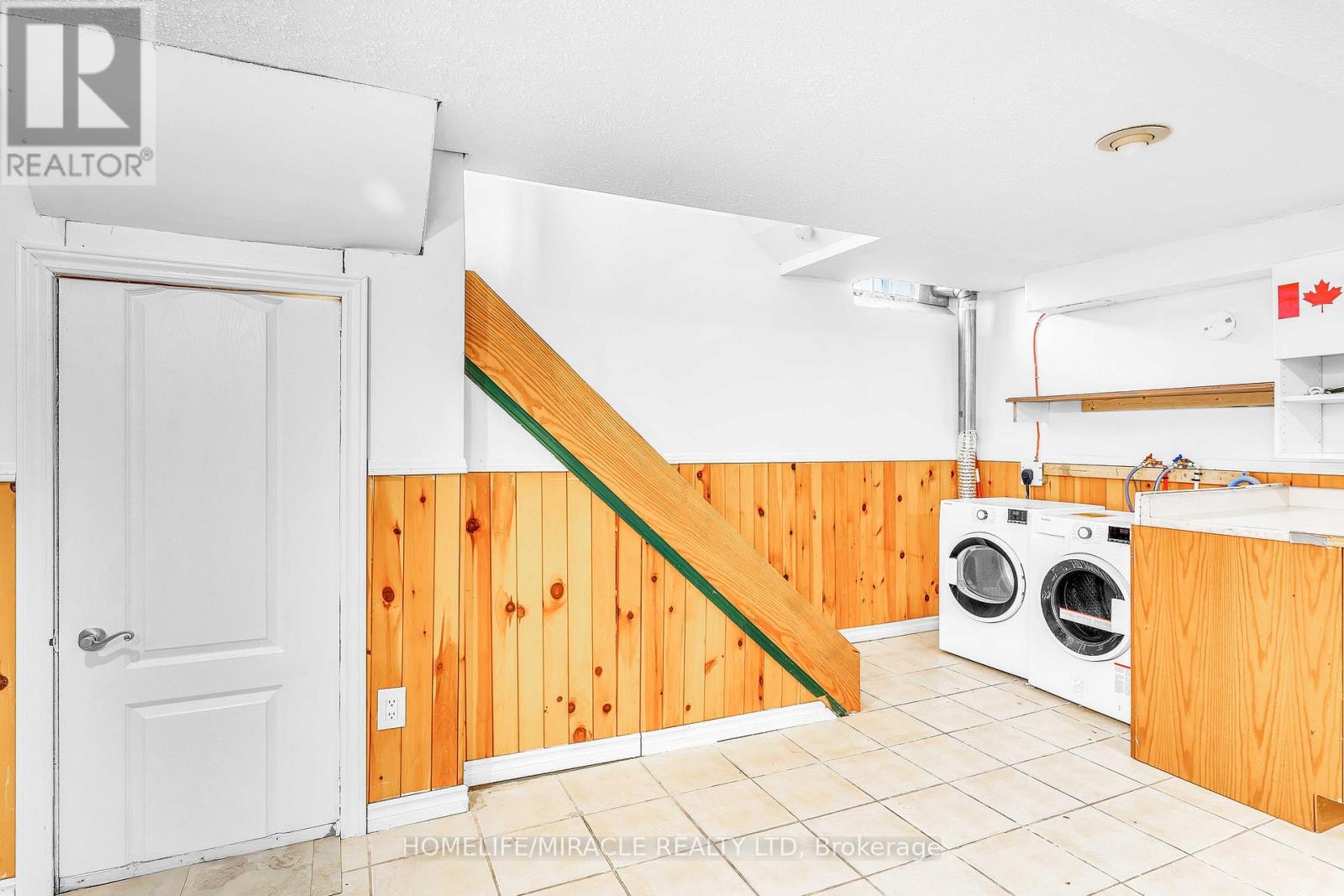 14 Greenbush Court, Brampton, Ontario  L6S 2K2 - Photo 33 - W12289358