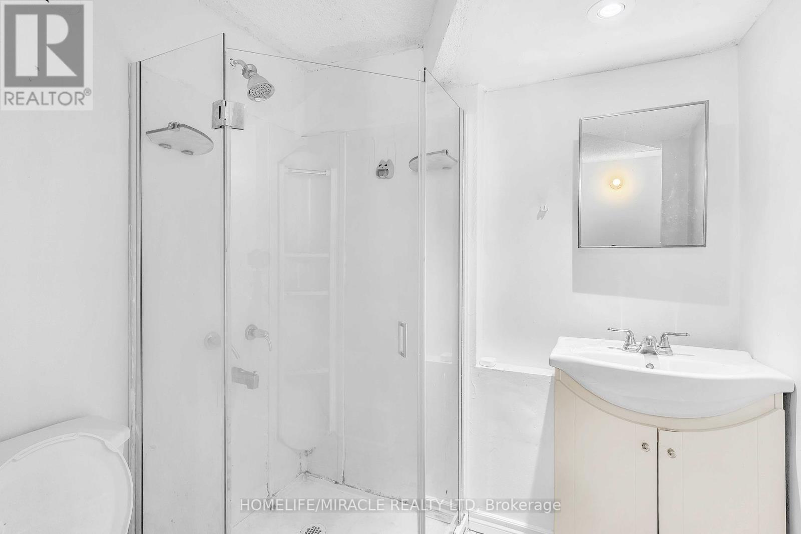 14 Greenbush Court, Brampton, Ontario  L6S 2K2 - Photo 40 - W12289358
