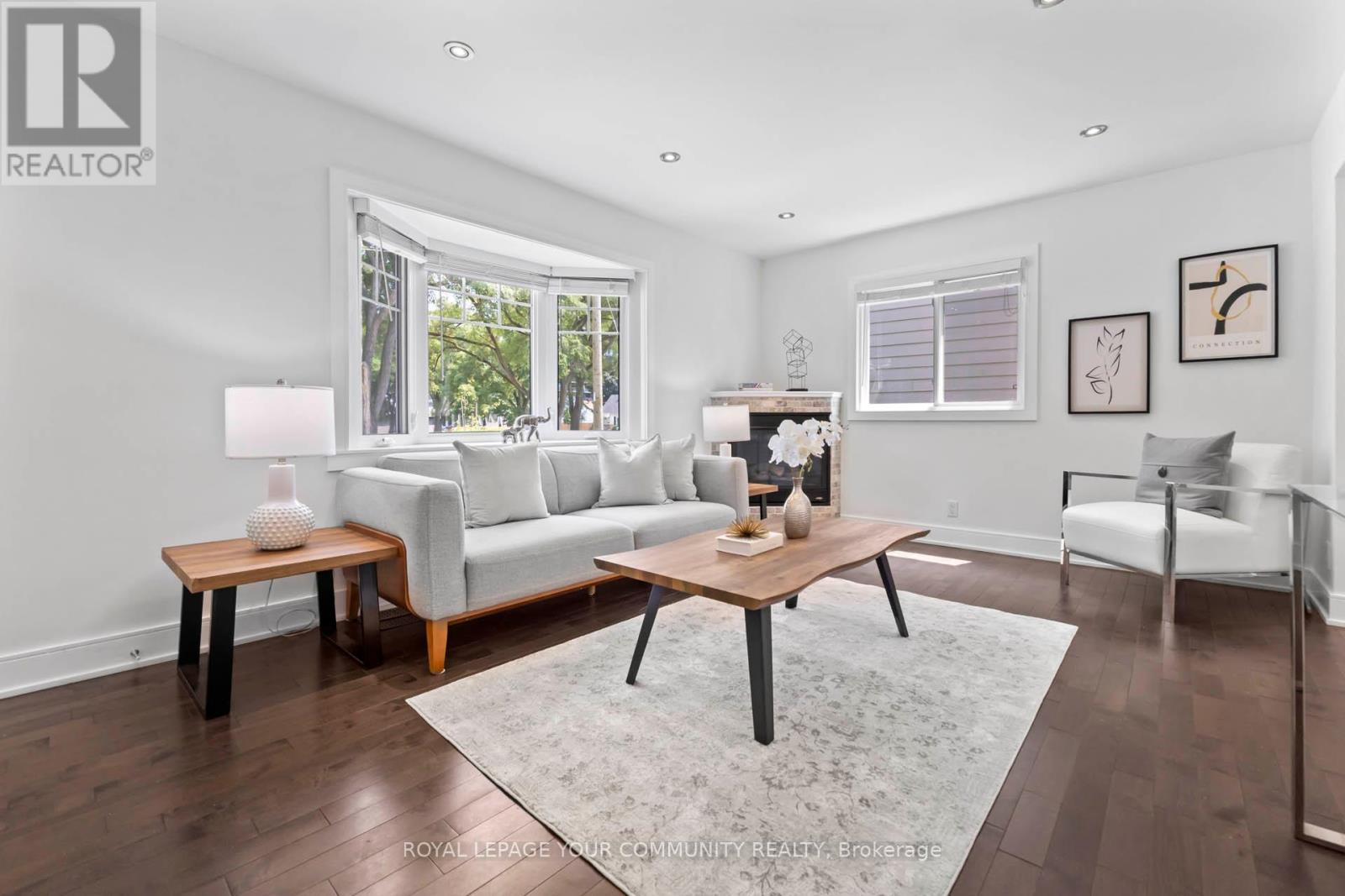 Property at 30 SMITH CRESCENT image 3