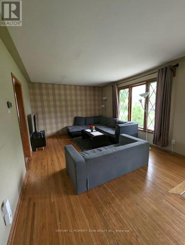 1192 Kaladar Drive, London East, Ontario  N5V 2R5 - Photo 4 - X12289321