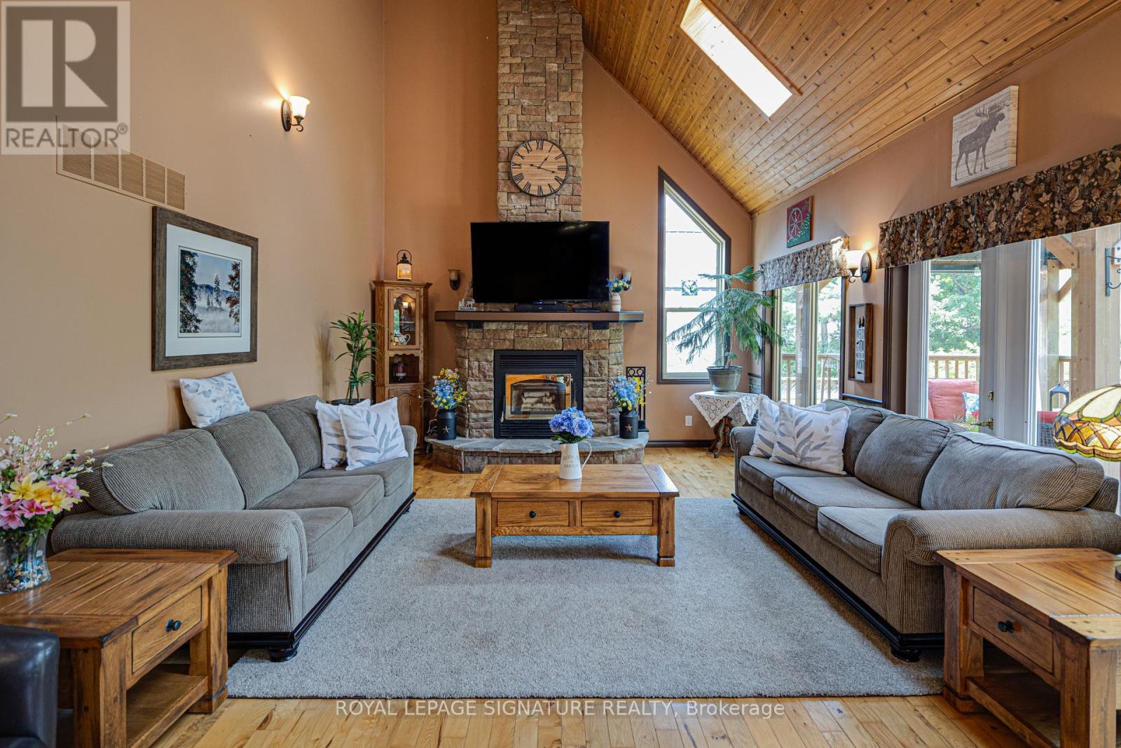 153 Stanley Road, Kawartha Lakes, Ontario  K0M 2T0 - Photo 32 - X12289410